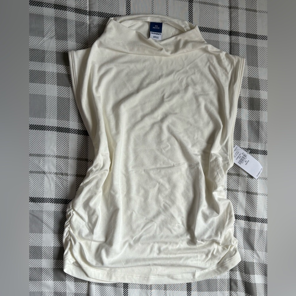 Old Navy White Mock Neck Ruched Top